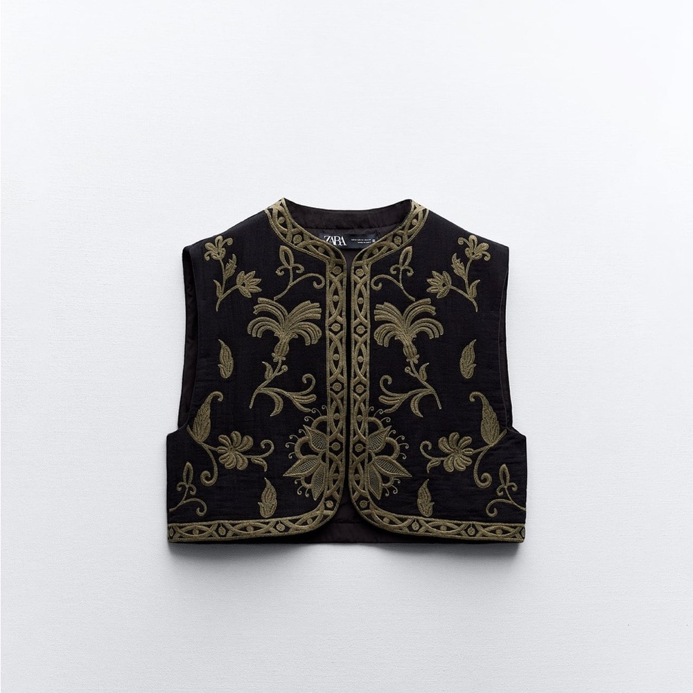 Zara Black and Gold Embroidered Crop Top